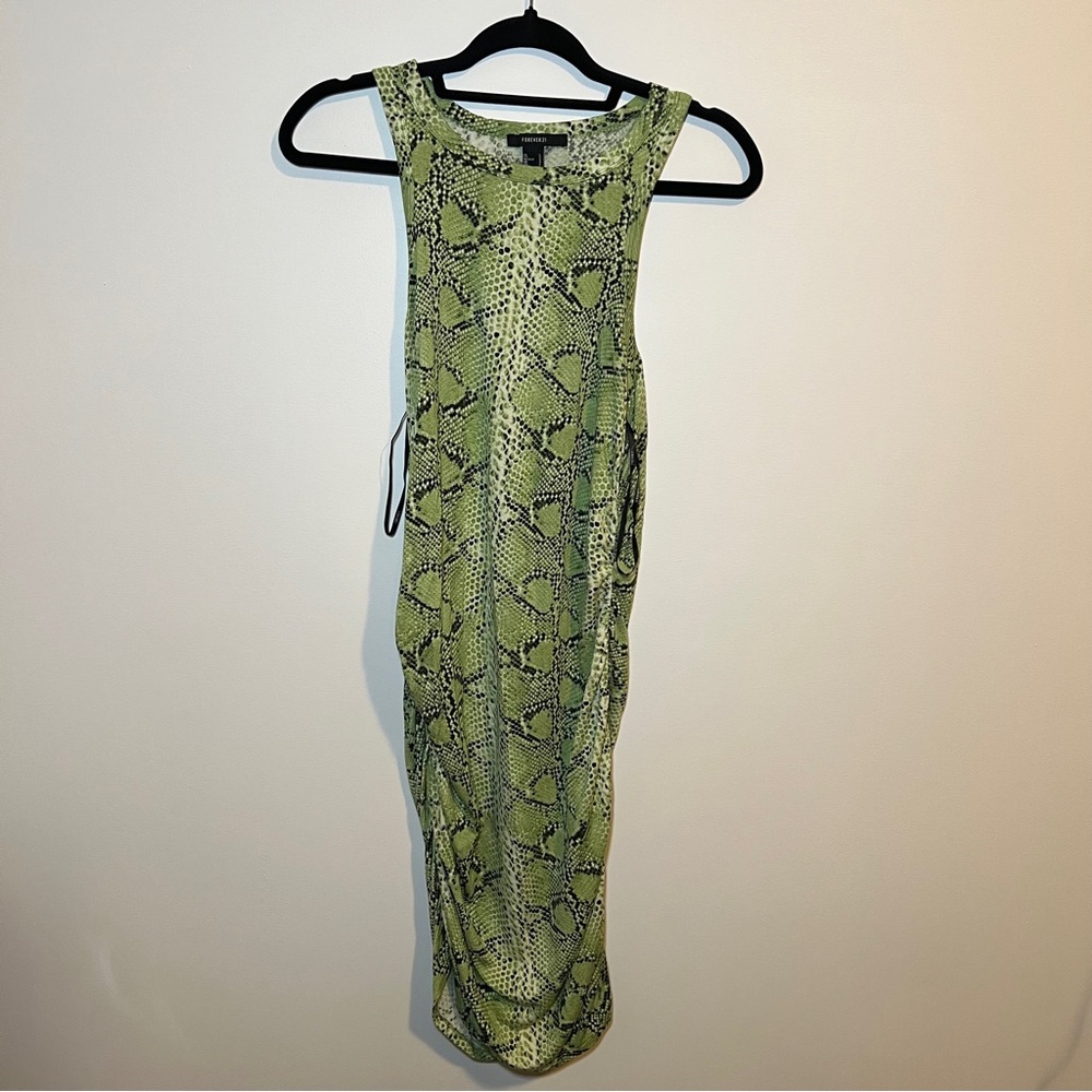 Forever 21 Green Snake Print Bodycon Dress Size L